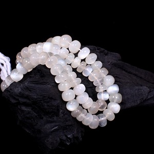 Perles rondes lisses en pierre de lune blanche AAA+, fabrication de bijoux en pierre de lune blanche de haute qualité, pierre de lune arc-en-ciel à feu blanc - Product Image 1