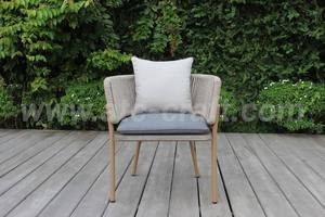 Modern Outdoor Patio Dining Set with Rattan Chairs and Wooden <b>Table</b> for Garden Use - Product Image 5
