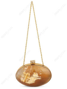 กระเป๋าคลัทช์ทรงวงรีลายคาราเมลธรรมชาติ พร้อมหัวจับคริสตัลดิบ กรอบสีทอง หรูหรา โดดเด่น เหมาะสำหรับขายส่งและรับผลิตแบบ OEM - Product Image 5