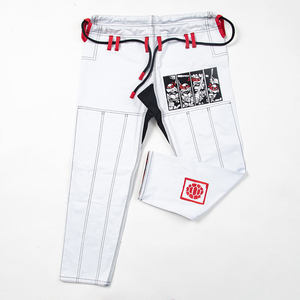 Kimono de BJJ blanc avec broderie du logo et doublure par sublimation, coupe classique, unisexe adulte, vêtements d'arts martiaux - Product Image 3