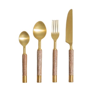 Precio mínimo del juego de cubiertos Juego de cubiertos de acero inoxidable con mango de madera de calidad inmejorable Disponible a un precio conveniente - Product Image 1