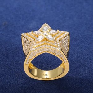 Bague en or 14 carats avec moissanite étoile, sertie de pierres précieuses, coupe poire, monture à griffes, style hip-hop, cadeau - Product Image 1
