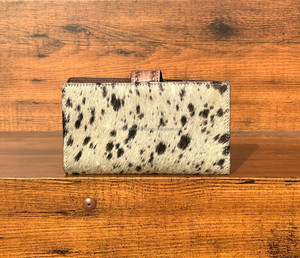 Vente chaude portefeuille à deux volets en cuir repoussé à la main pour les femmes de haute qualité en cuir véritable sculpture pochette en peau de vache portefeuille de carte de crédit - Product Image 5