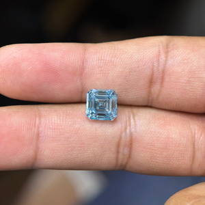 เพชรเม็ดเดี่ยว 1.00 กะรัต สีฟ้าสดใส ระดับความสะอาด VVS2 รูปทรง Asscher เพชรเพาะเลี้ยงในห้องปฏิบัติการ ได้รับการรับรองจาก IGI สำหรับทำเครื่องประดับ - Product Image 3