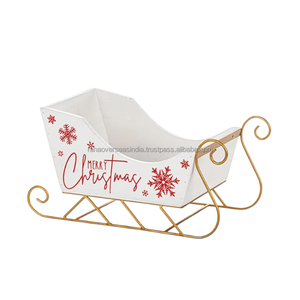 Pendentif traîneau de père Noël en fer au design élégant de la meilleure qualité, idéal pour les décorations de table de Noël à prix compétitif - Product Image 4