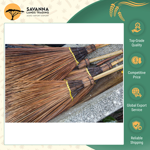 Balai à fibres rigides avec manche en bois, qualité fiable, fourni directement par l'usine, idéal pour les entrepôts, les écoles et les espaces extérieurs. - Product Image 2