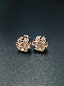 Pendientes de Moissanita con Diseño Floral en Racimo, Joyería de Lujo con Pavé Brillante Inspirado en Iced Out, Pendientes de Declaración para Mujer - Product Image 5
