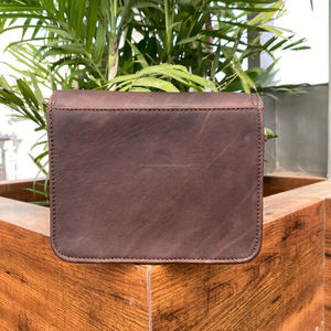 2024 fabrika özelleştirilmiş hakiki deri kadın Crossbody çanta inek derisi bayanlar yüksek kalite zarif lüks kilit omuzdan askili çanta - Product Image 5