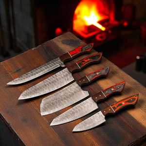 Ensemble de 5 couteaux de chef traditionnels en acier à haute teneur en carbone, ambidextres, avec manche en os et étui en cuir, finition polie haute brillance - Product Image 6