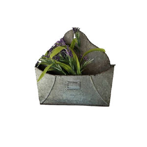 Maceta Colgante de Acero Galvanizado Gris, Estilo Rústico, para Montar en la Pared, para Interiores y Exteriores, Directo de Fábrica - Product Image 1