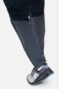 กางเกงวอร์มขายาวแบบ unisex น้ำหนักเบา มีเชือกผูกเอว สไตล์ลำลอง เหมาะสำหรับสตรีทแวร์และกิจกรรมกลางแจ้ง - Product Image 5