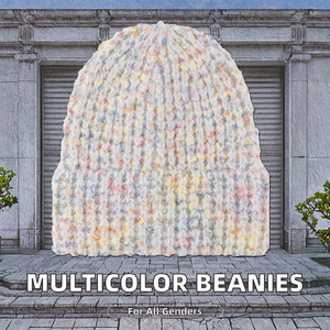 Gorro de Punto Acanalado Unisex Color Crema con Detalles Multicolor, Gorro de Invierno con Puño, Lindo y Casual - Product Image 3