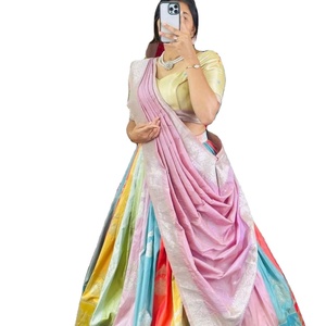 Dola Silk ชุดแต่งงานอินเดีย lehenga choli ชวนฝันและน่ารื่นรมย์ด้วยการปักและลำดับการทำงานวัสดุสารีแบบสบายๆ - Product Image 1