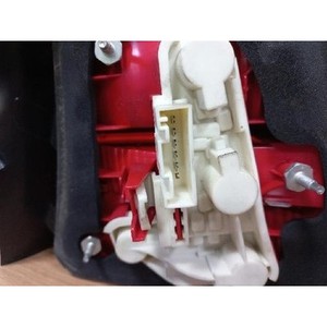 Feu arrière gauche d'occasion OEM 6937457 pour BMW Série 3 2003-2010 - Product Image 5