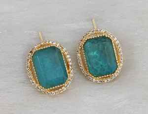 Pendientes de piedra doblete pulida en oro de calidad premium, minimalistas, aptos para cualquier atuendo, ideales para fiestas, ligeros. - Product Image 1