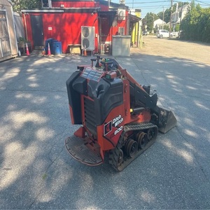 Cargadora compacta Ditch Witch: Ofrece un funcionamiento fluido, alta productividad y un rendimiento duradero para proyectos diarios - Product Image 3