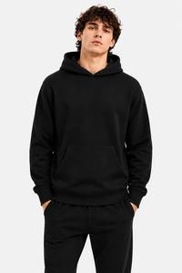 Sweat-shirt à capuche classique pour homme avec poche kangourou en tissu polaire noir premium - Product Image 4