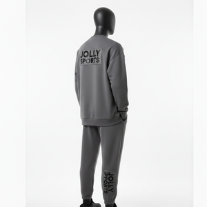 T-shirt et pantalon pour homme en molleton de coton et polyester premium, gris, avec impression en relief et broderie, logo personnalisé. - Product Image 5