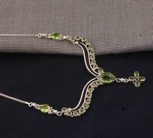 Peridot Gemstone Necklace Handmade 925 Sterling Silver Antique Style Pendant Jewelry Gift For Women Elegant - Product Image 4