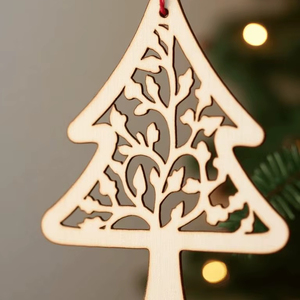 Ornement de Noël attrayant en bois à suspendre pour la décoration de l'arbre de Noël, artisanat en bois naturel fait main - Product Image 1
