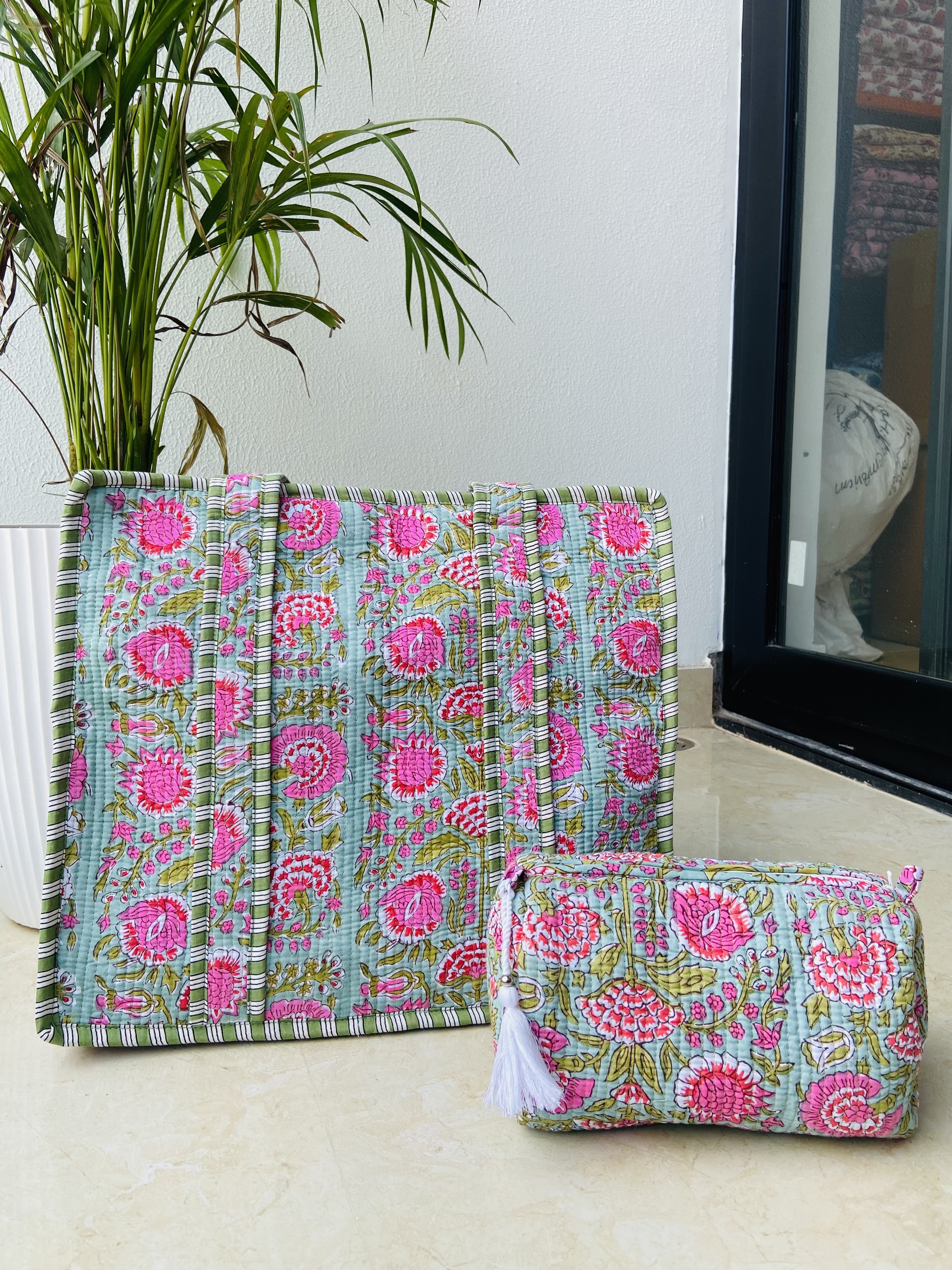 Green And Pink