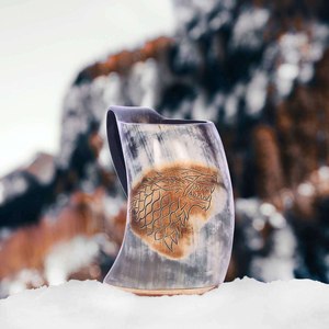 แก้วน้ำทำมือจากเขาสัตว์ธรรมชาติ คุณภาพพรีเมียม เป็นมิตรกับสิ่งแวดล้อม สำหรับเครื่องดื่มร้อน/เย็น ดีไซน์โคมไฟรูปสัตว์สุดเก๋ ความจุตามสั่ง ZNZ - Product Image 3