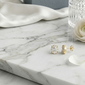 0.95CTW โอวัล ฮาโล พรอง คลัสเตอร์ สตั๊ด - Product Image 3
