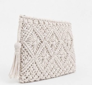Vente flash sur les sacs à main traditionnels faits à la main pour femmes, en tissu de coton brodé, sac à main artisanal tendance, disponible au meilleur prix - Product Image 2