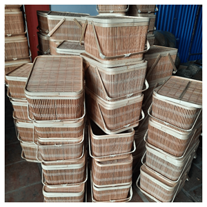 Cesta de regalo de bambú de Vietnam, caja ecológica de bambú con detalles de ratán para regalos festivos, cesta gourmet, set de exhibición artesanal - Product Image 5