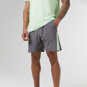 Ensemble de sport respirant 2 pièces pour homme : short de course personnalisé et t-shirt – Tenue d'entraînement d'été en coton - Product Image 4
