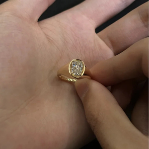 Bague à deux pierres en diamant de laboratoire taille brillant rond, tendance contemporaine, symbole de deux âmes unies, bijoux de luxe - Product Image 4