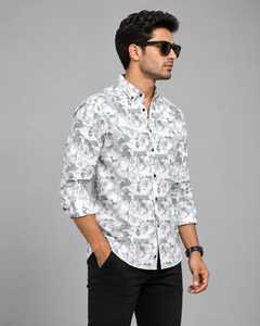 เสื้อเชิ้ตผู้ชายพิมพ์ลายดอกไม้ แขนยาว คอปกเหลี่ยมเดี่ยว สไตล์ลำลอง ติดกระดุม ผ้าทอ แบบกระดุมแถวเดียว ODM เหมาะสำหรับใส่ในช่วงฤดูใบไม้ร่วงและวันหยุด - Product Image 3