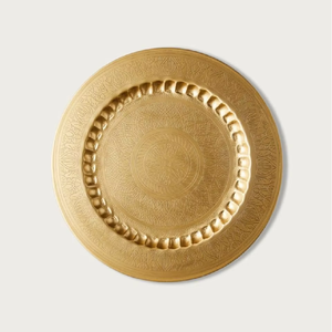 Platos Decorativos Redondos de Plástico PP Hechos a Mano con Diseño de Plantas en Latón Metálico de Lujo Moderno para Bodas, Fiestas y Hoteles - Product Image 2