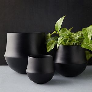 Modern Matte Black Powder Coated Iron Eco-Friendly Planter Set Small/Medium/<b>Large</b> Indoor/Outdoor Plant Containers for Home - Product Image 1