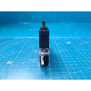 Protecteur de circuit magnétique Fuji CP31E/2, utilisé comme pièce détachée pour équipement semi-conducteur d'époque - Product Image 3