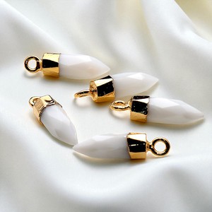 Pendentif Breloque en Agate Blanche 13x5 MM Forme Pointe de Balle avec Anneau Simple pour Bijoux - Product Image 1