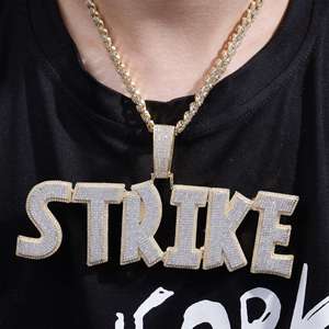 Colgante con Nombre Personalizado, Letra Gruesa de Dos Tonos con Incrustaciones de Diamantes, Charm Brillante con Corte Baguette, Joyería Hip Hop Personalizada, Regalo - Product Image 2