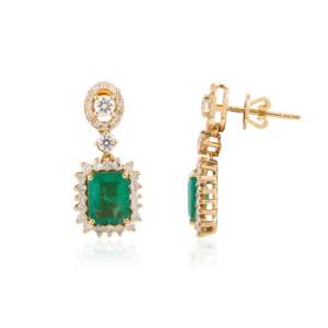Boucles d'oreilles pendantes en or 18 carats avec émeraudes et accents de diamants - Product Image 5