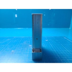 บรูคส์ GF125C-907056 GF125CXXC NH3 500SCCM เครื่องควบคุมการไหลของมวลแบบดิจิตอลใช้เป็นชิ้นส่วนอุปกรณ์เซมิคอนดักเตอร์รุ่นเก่า - Product Image 3
