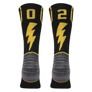 Chaussettes de sport thermiques pour hommes, design tricoté personnalisé, respirantes, en spandex et polyester, chaussettes de compression pour le basketball - Product Image 6