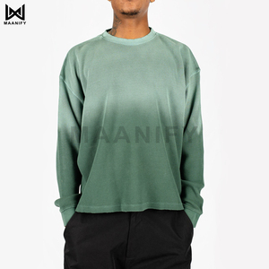 T-shirt à manches longues de qualité supérieure en vert forêt, poids lourd, pour homme, style streetwear, uni, sans motif, impression de logo personnalisé MAANIFY - Product Image 1