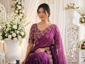 Sari de Seda Morado Bordado de AARA Fashion para Mujer, Estilo Tradicional Indio/Pakistaní, Largo hasta el Suelo, Corte Regular, para Adultos - Product Image 4