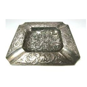 Cenicero de Aluminio Plateado Estilo Americano, Diseño Antihumo, Resistente al Calor, Coleccionable, Regalo de Lujo para el Hogar - Product Image 1