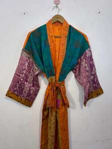 Bata Kimono de Seda con Parches, Ligera y Colorida, Cárdigan de Seda con Estampado Floral Bohemio, Bata de Baño para Mujer - Product Image 5