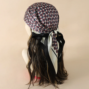 Pañuelo Cuadrado de Seda con Estampado Floral para Mujer, Chal de Satén, Hiyab, Banda para el Cabello, Lujoso Pañuelo para Muñeca 70*70cm - Product Image 2