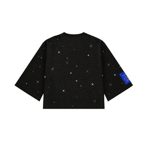 เสื้อยืดผู้ชายสั่งทำพิเศษ โลโก้ 3 มิติ ประดับเพชร ทรงบ็อกซี่ ผ้าคอตตอนหนา 100% เสื้อยืดโอเวอร์ไซส์ สไตล์หรูหรา แฟชั่นแนวสตรีท เสื้อยืดลายกราฟิก รับผลิตแบบ OEM - Product Image 3