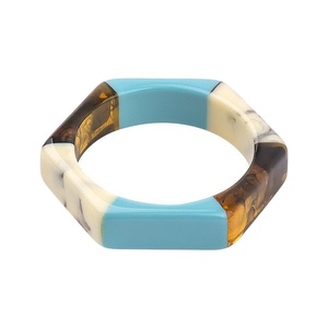 Brazalete artesanal de resina Gava Mix hermoso hecho a mano mejor venta joyería de mujer mejores brazaletes para mujer certificado SCI - Product Image 3