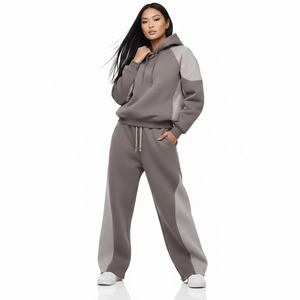 Ensemble de survêtement minimaliste pour femmes, sweat-shirt oversize et pantalon de survêtement, tenue décontractée en deux pièces - Product Image 1
