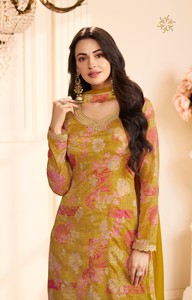 Salwar Kameez semi-couturié pour femme Chinon avec motifs numériques variés, style moderne pour fêtes, mariages et Diwali - Product Image 6