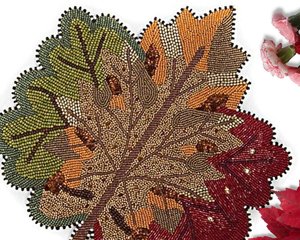 Luxury Handmade Polyester Woven Placemat 450mm Diameter Floral Embroidery Eco-Friendly Home Hotel Wedding Decor Beaded Leaf Mat - Product Image 3